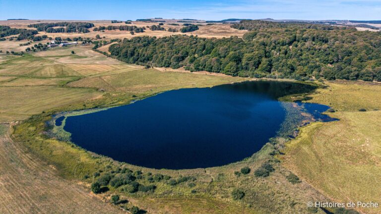 La Lac de Salhiens, proche voisin du Lac de Saint-Andéol